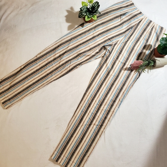 Tie Front Straight Leg Striped Pants - Picture 7 of 8